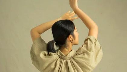 爱游戏在线-勇士三分雨再现打爆尼克斯防线，勇士 三分