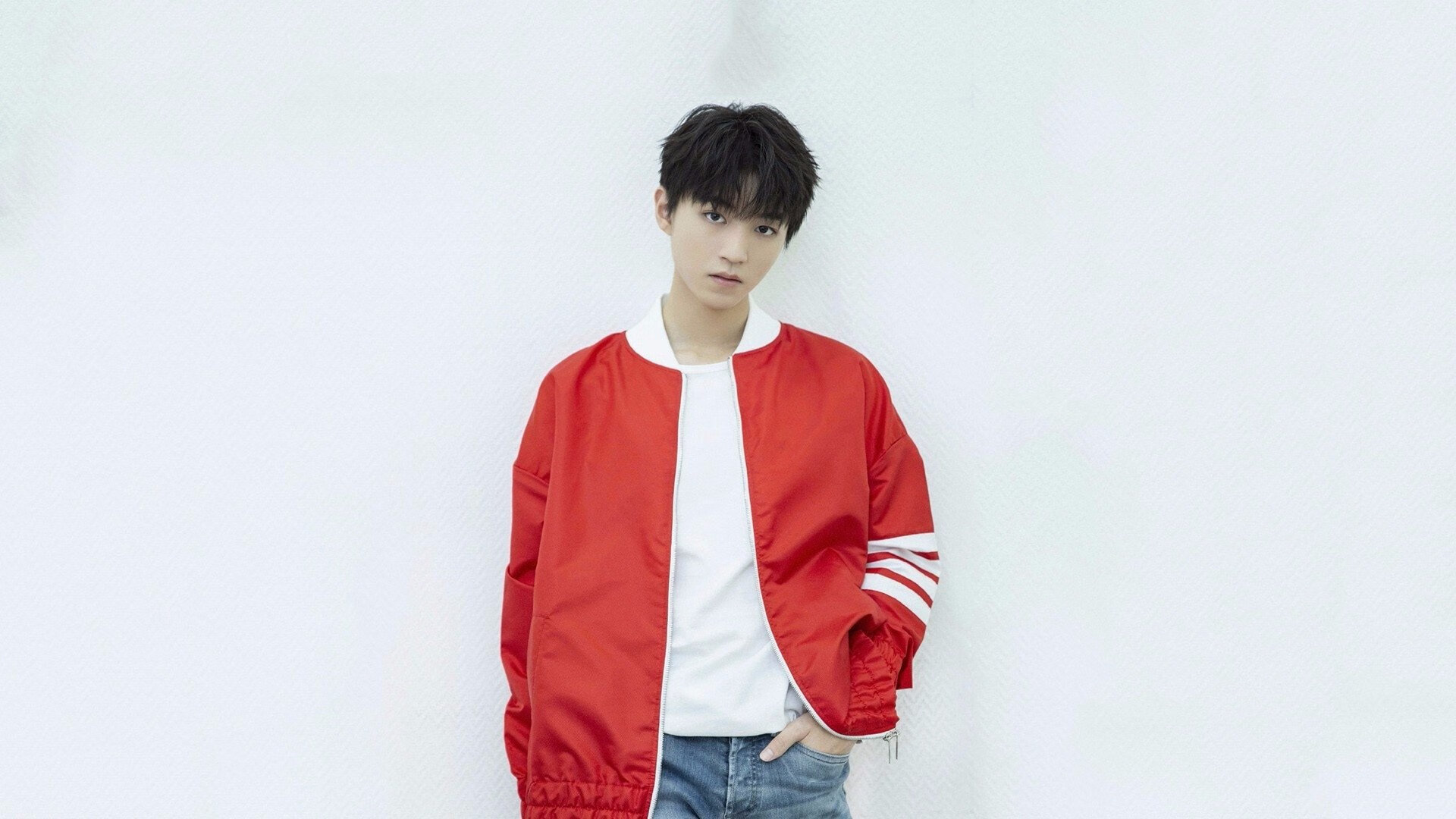 爱游戏手机版-五大联赛是否通过中后场多点接应破解高压防守，五大联赛防守水平