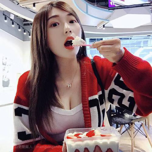 爱游戏资讯-史密斯蝶泳仰泳双线强势，女子游泳史密斯