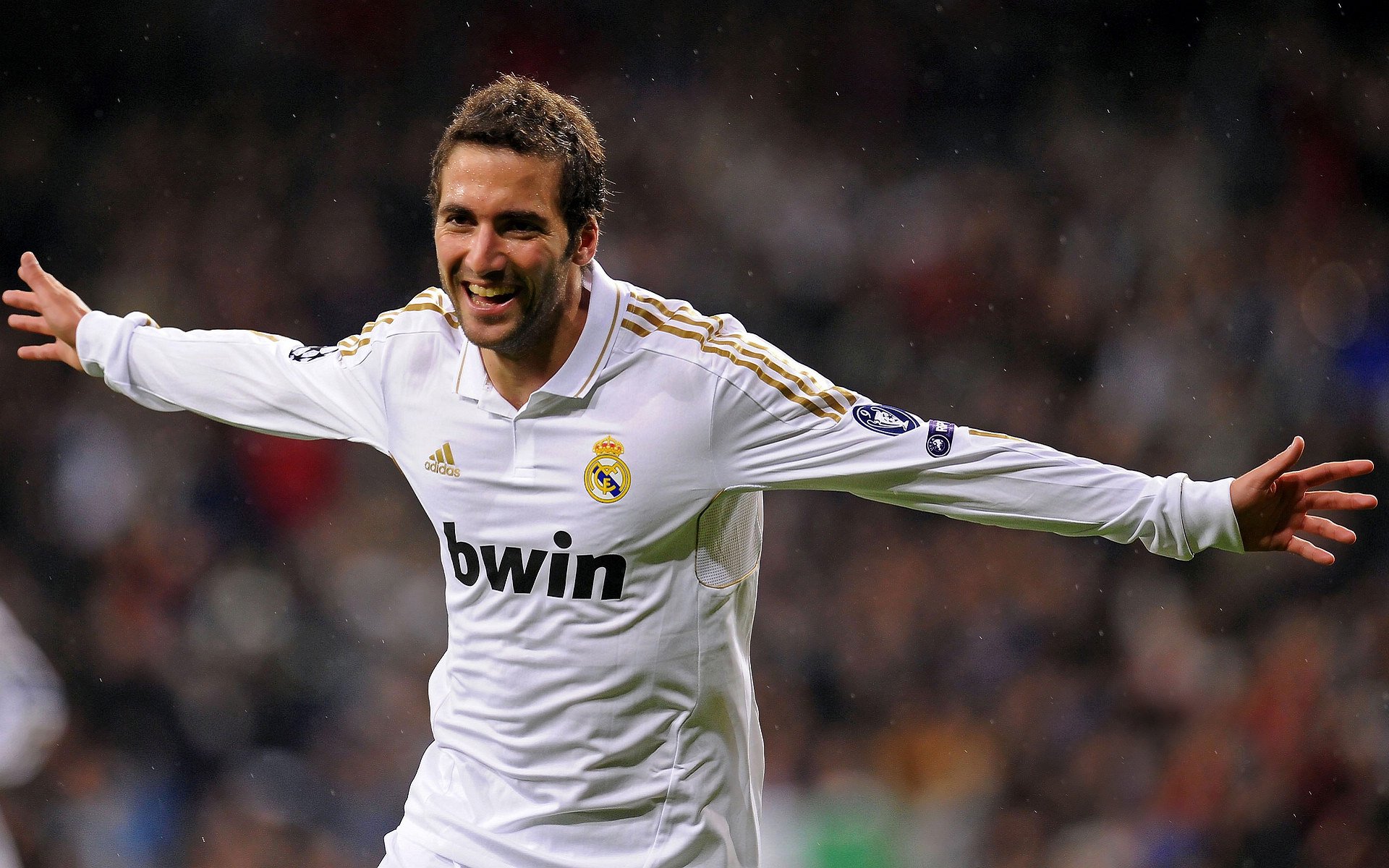 爱游戏官网-墨西哥队首位“冰上足球金靴”诞生，墨西哥足球运动员